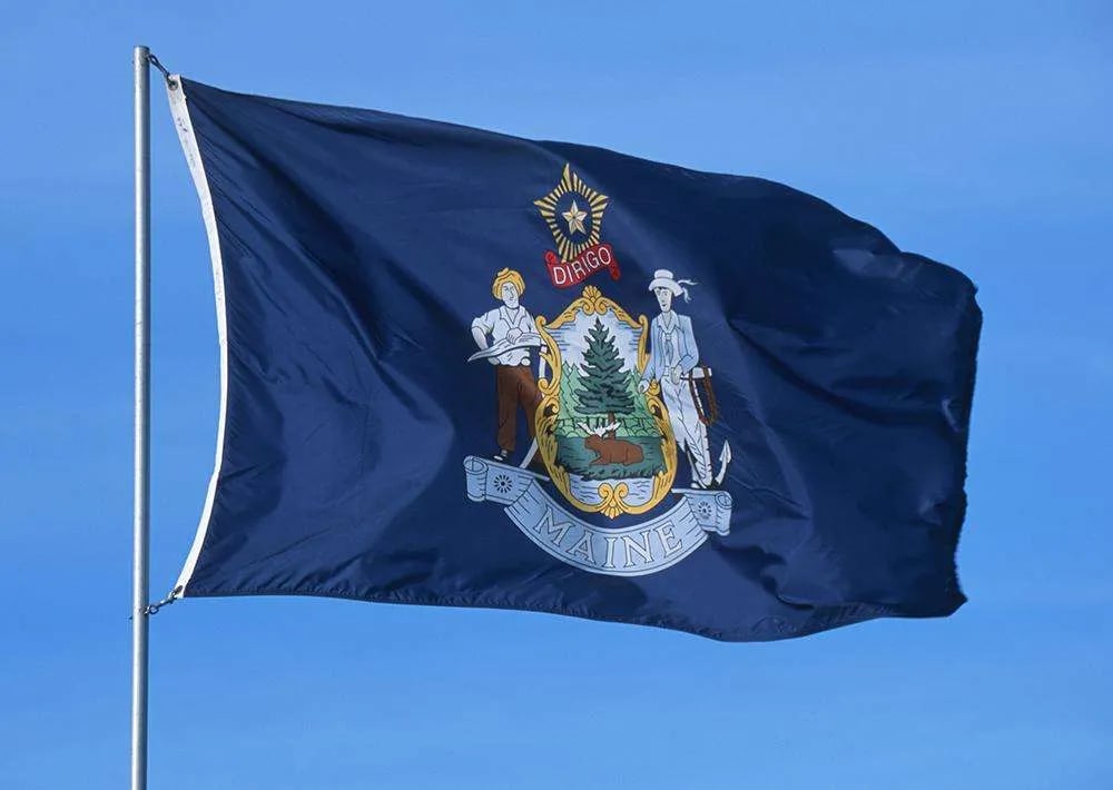maine_flag-Maine-StateFlags